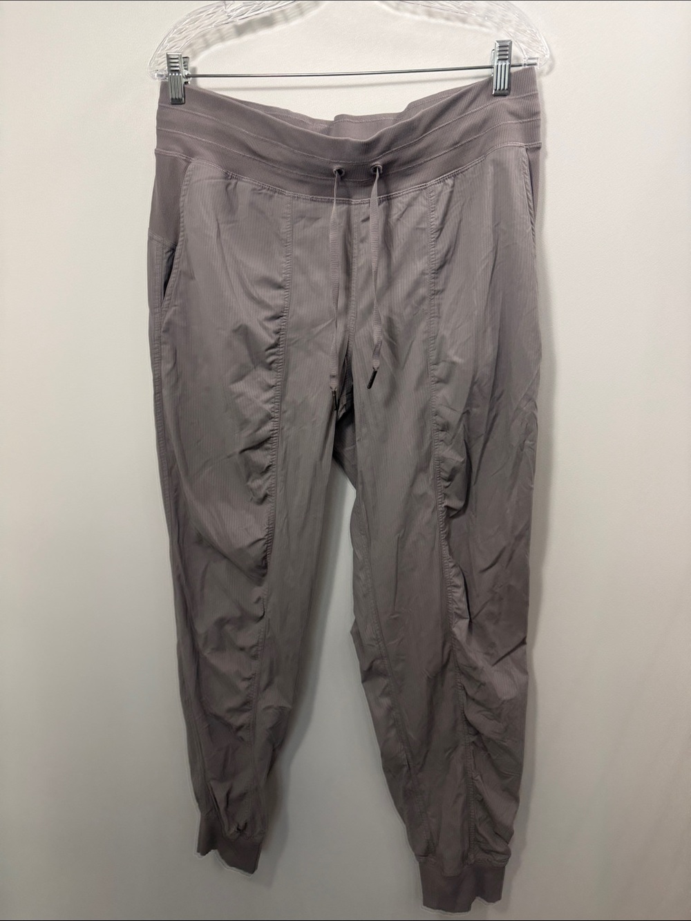 Lululemon Dance Studio lavender joggers size 12
